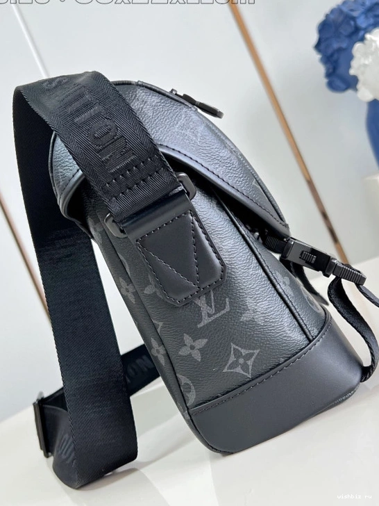 WIS Messenger PM-33*22.5*11CM VUITTON Voyager LOUIS 0907